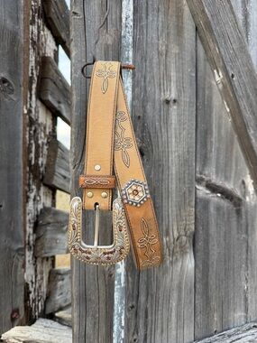 Beautiful Nocona Stitched Leather Western Belt with Rhinestone Buckle